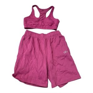 Alo Yoga Matching Pink Accolade Sports Bra and Shorts Set Women’s Size Small